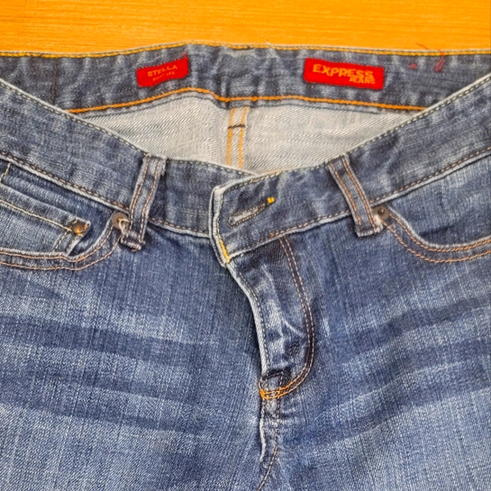 Express Jeans Stella Size 8 Regular